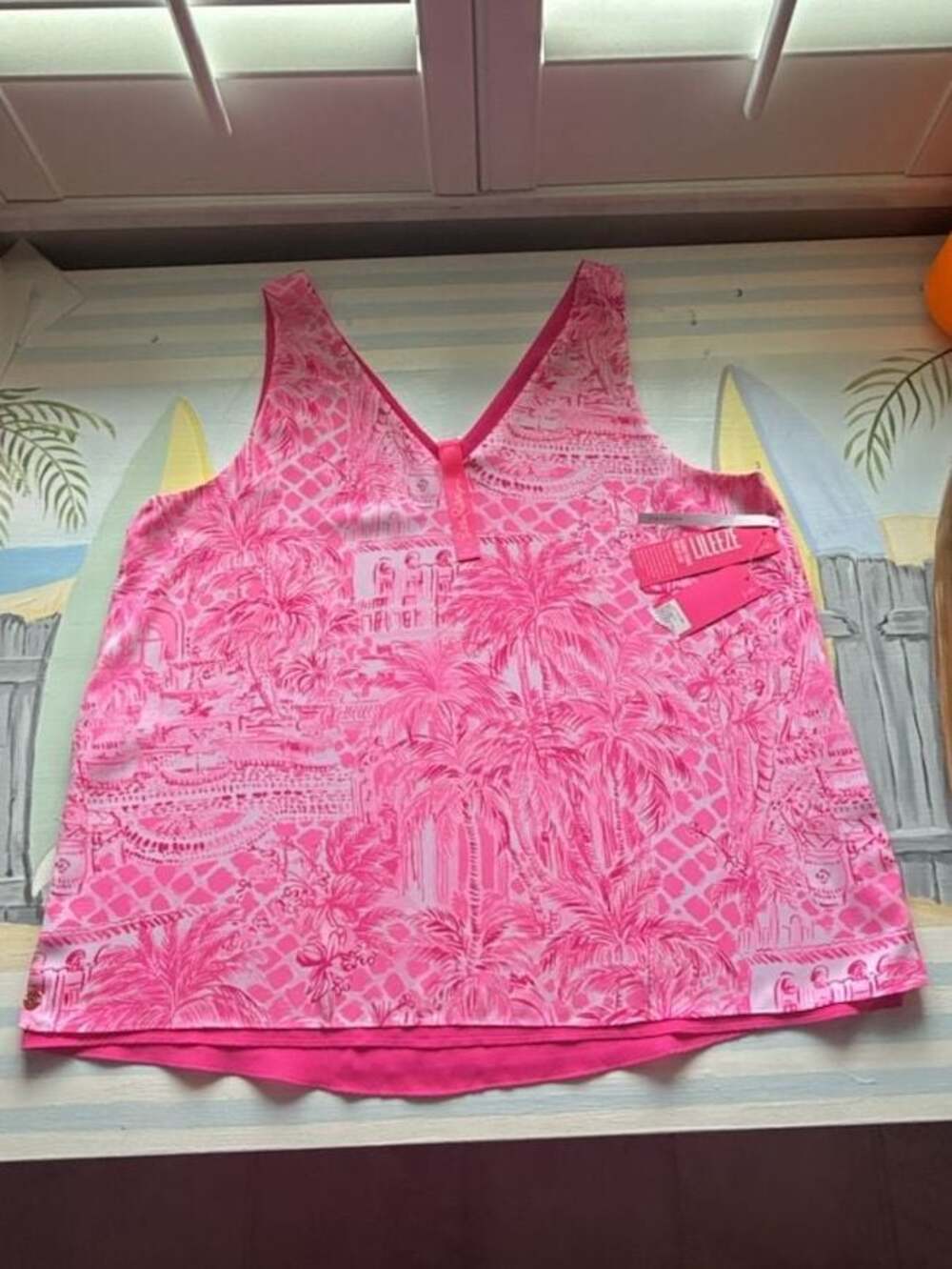 NWT Lilly Pulitzer Florin Sleeveless V-Neck Reversible Top in Pink Palm Print